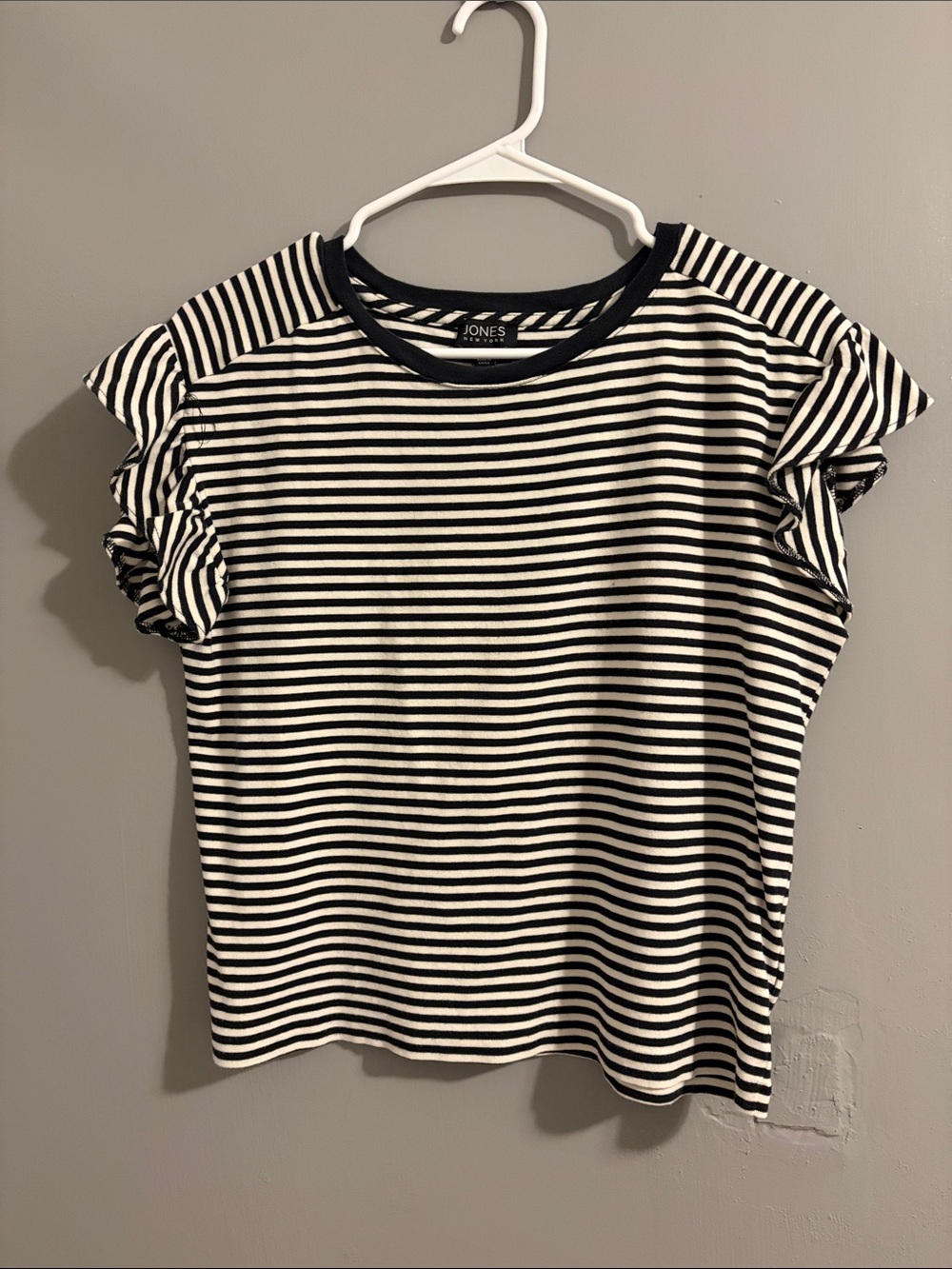 Jones New York Black and White Striped Ruffle Sleeve Tee